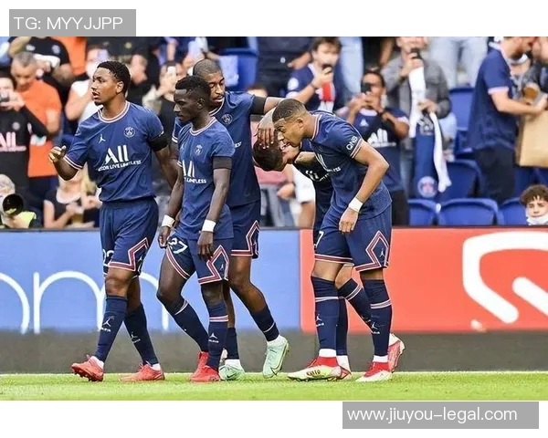 德甲精彩对决巴黎圣日耳曼大胜曼城引发全场狂欢