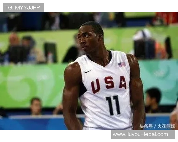 姚明卡位转身技巧解析：如何在篮球场上占据优势位置