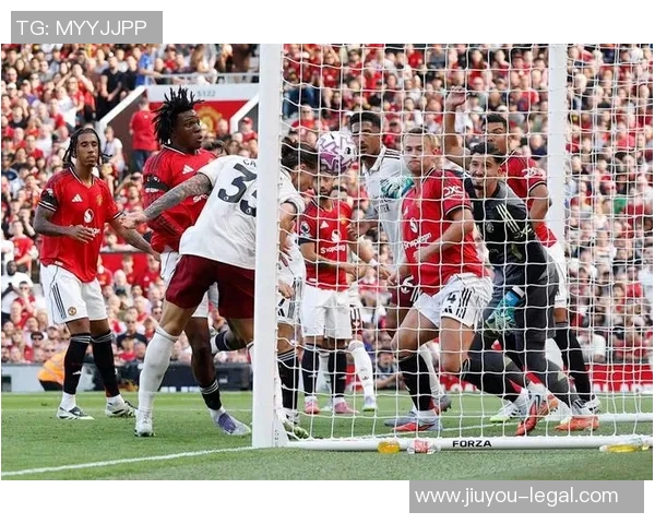 英超激战：尤文图斯狂胜那不勒斯五球零封引发全场震动