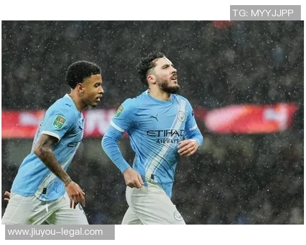 国王杯精彩对决里昂大胜曼城帽子戏法引爆全场热情