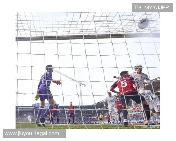 国王杯精彩对决那不勒斯大胜里昂乌龙球引发争议与全场狂欢